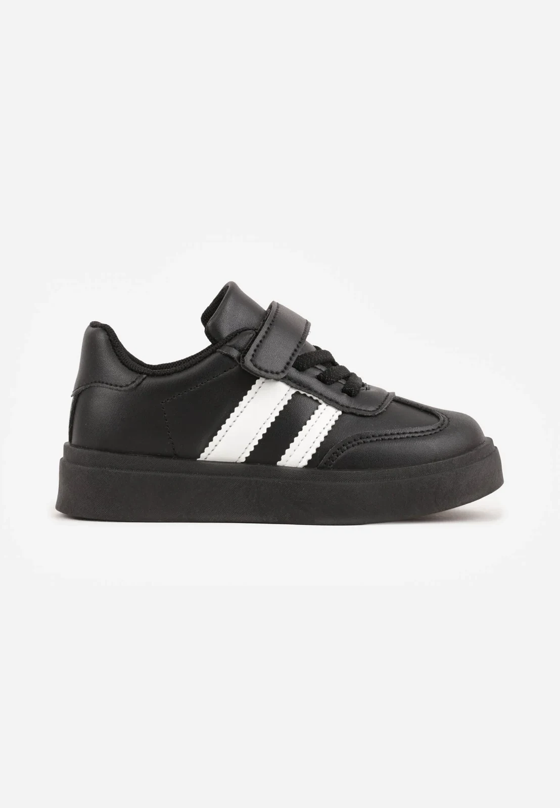 Czarne Buty Sportowe Sneakersy w Stylu Kultowych Tenisówek na Rzep Lioana