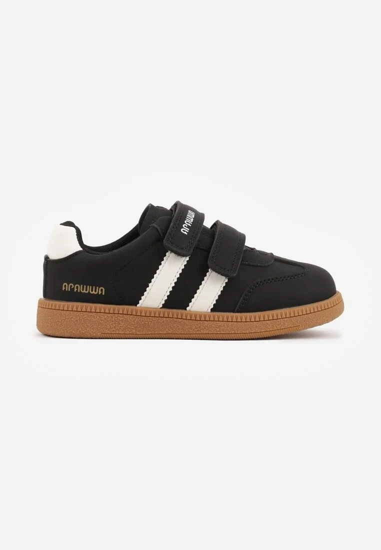 Czarne Buty Sportowe Sneakersy ze Skórzaną Wkładką Napisami i Paskami Nemoreli